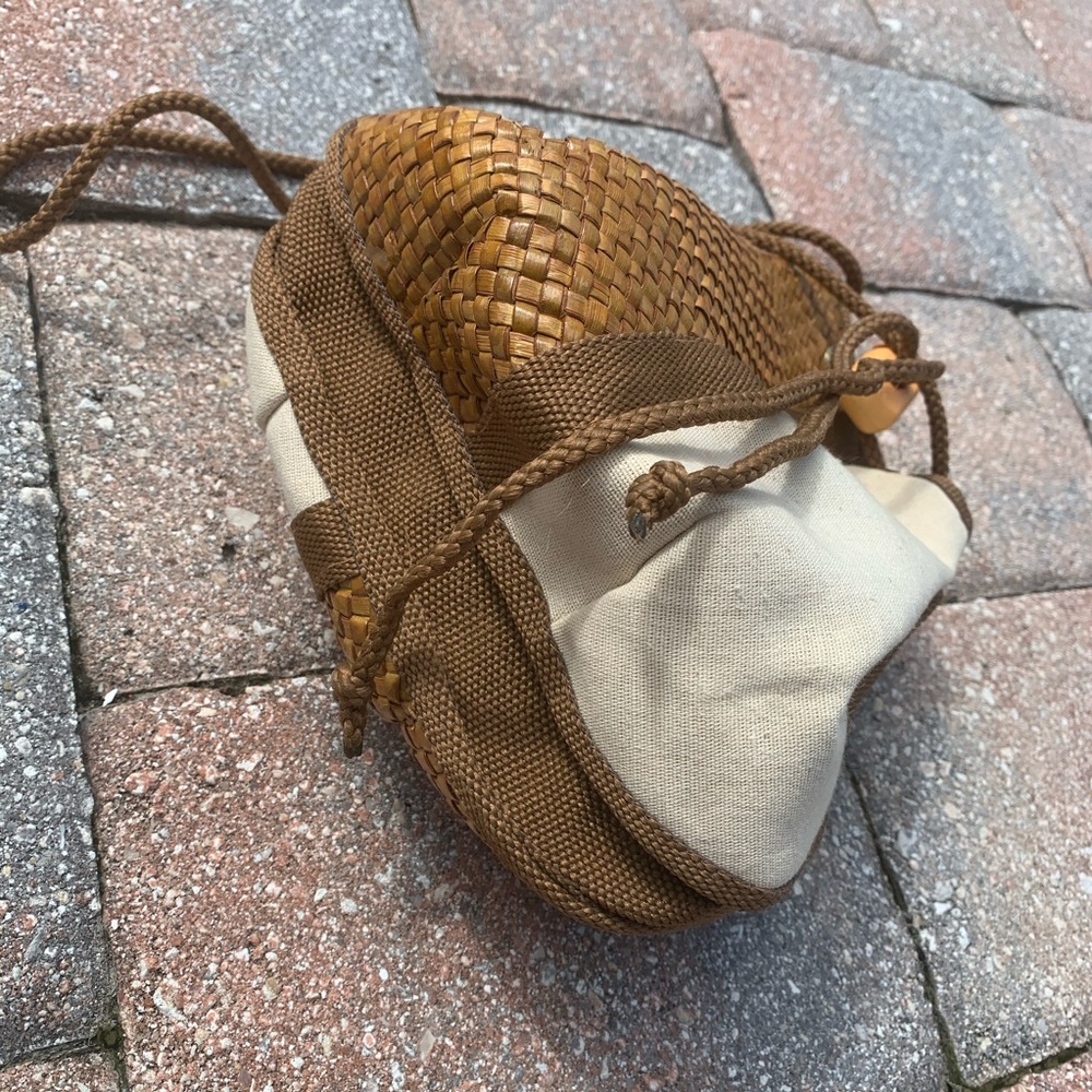 Canvas/Straw/Braided Rope Made in Italy Bucket Bag - Picture 2 of 14